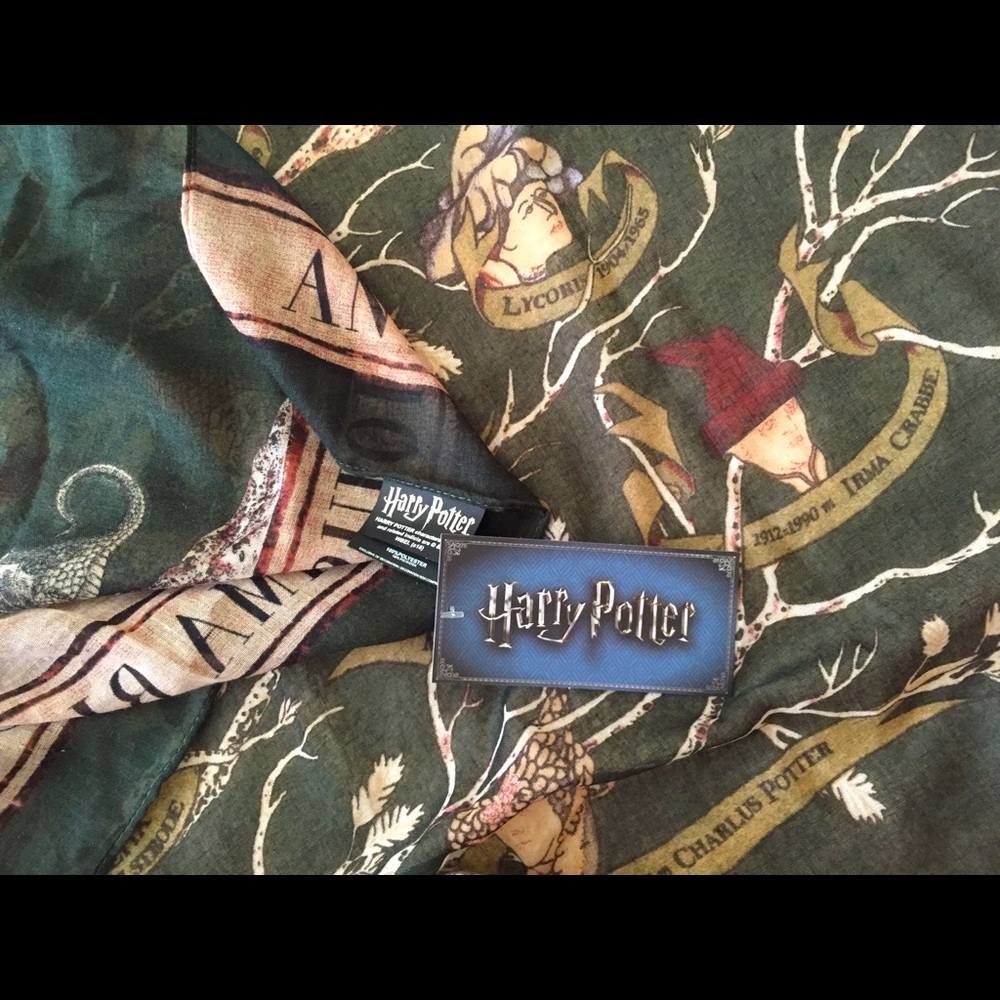 Harry Potter Black Family Tree Scarf